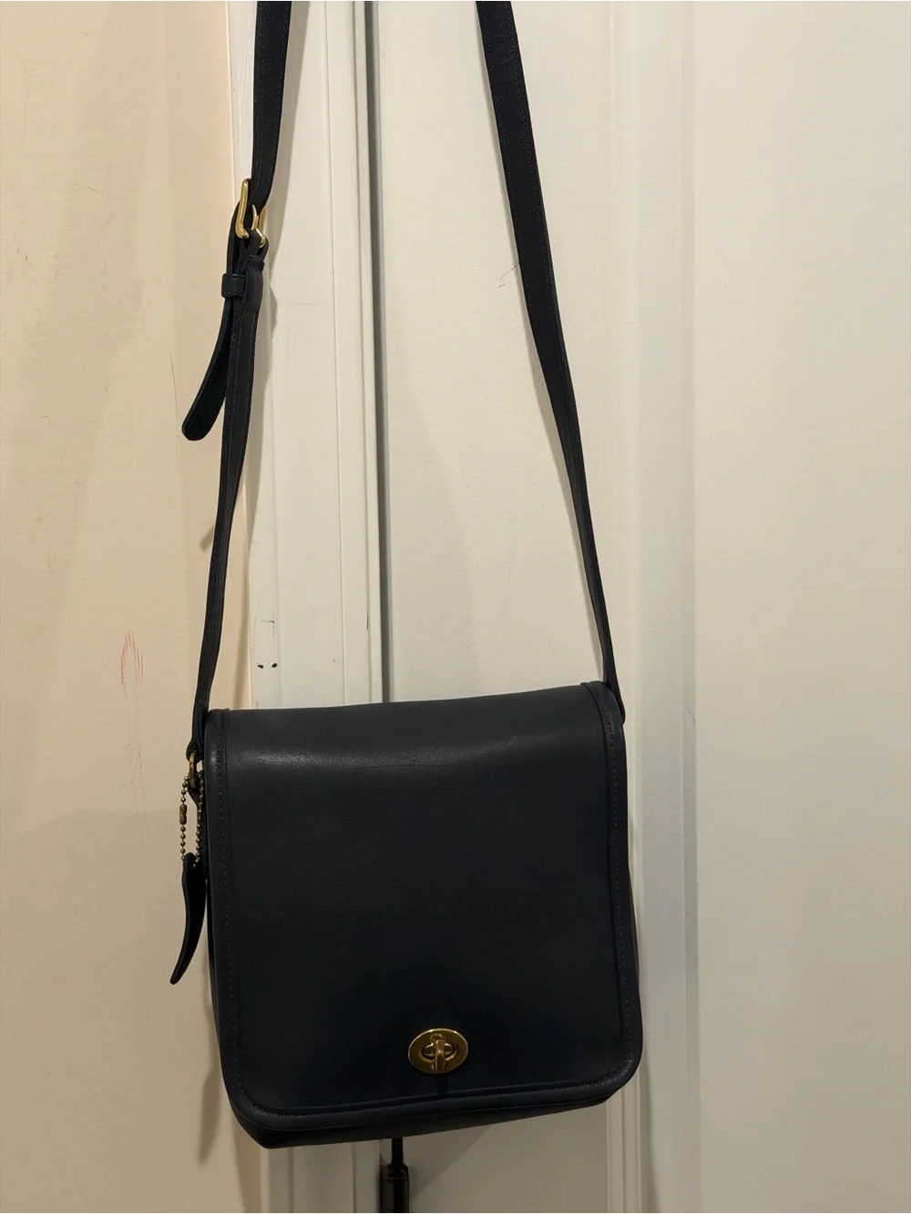 Vintage‎ COACH Companion Flap Style 9076